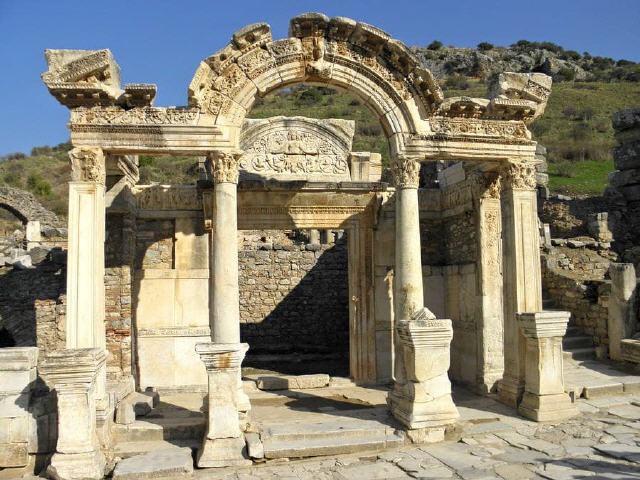 Ephesos - Hadrian-Tempel