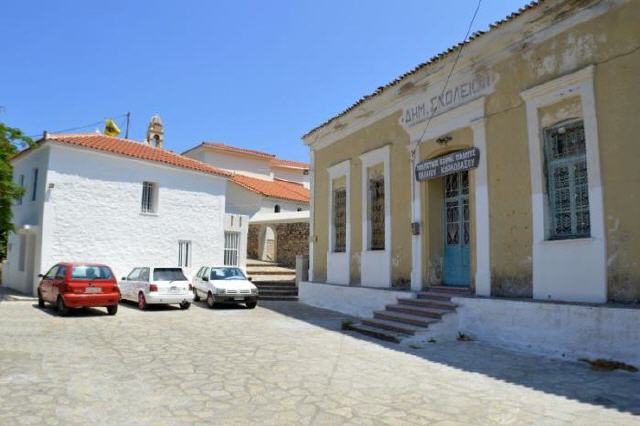 Karlovasi