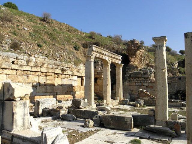 Ephesos - Säulenportik